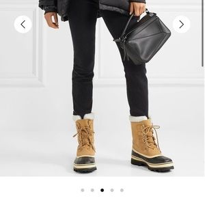 Sorel size 9 boots 25cm